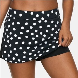 Outdoor voices exercise skirt polka dot in L